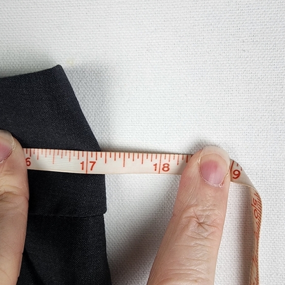 Trina Turk Straight Leg Wool Blend Button Detail Pants Size 8 - Picture 4 of 7